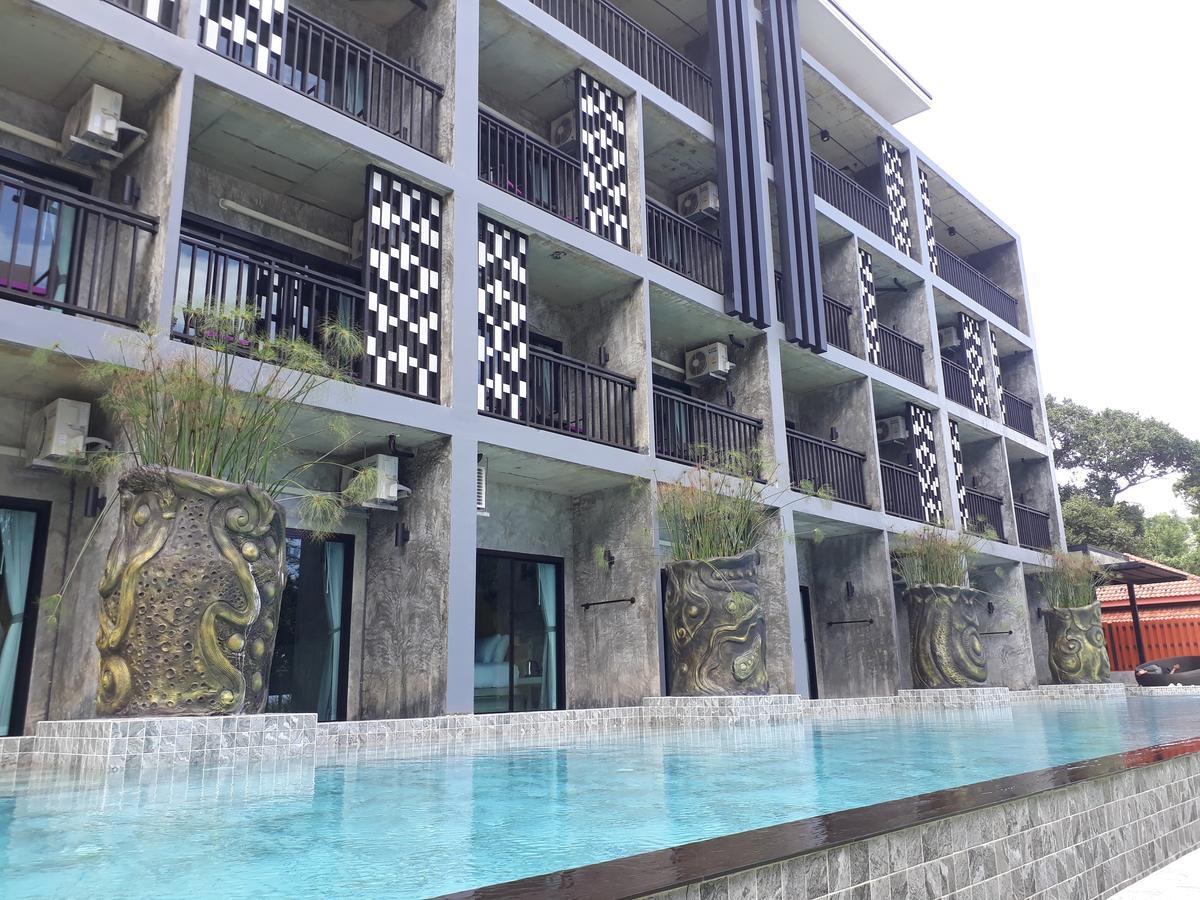 Maneetel Krabi Beachfront-SHA Plus Ao Nang Exterior foto